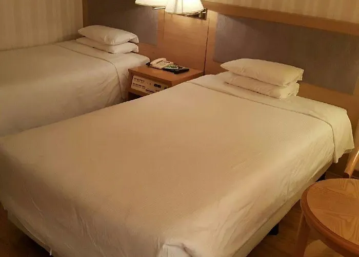 Capital 4*